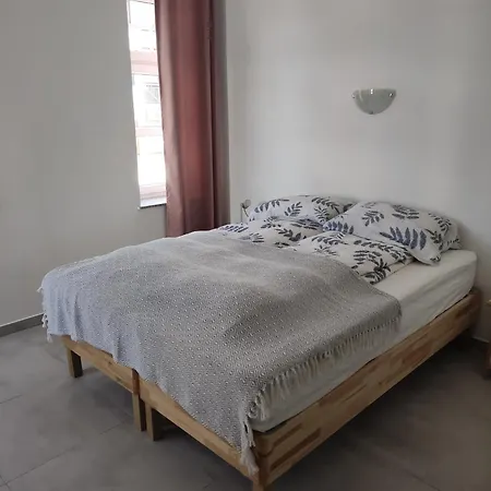Apoteka 3*